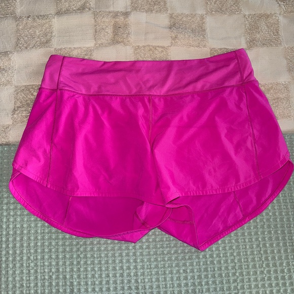 Lululemon Speed Up Mid-Rise Lined Short 4” 
Size 12 Tall - Picture 1 of 7